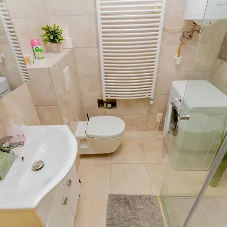 Rothapartments'alice *